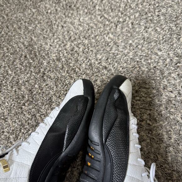 Nike Air Jordan 12 Retro Taxi Release 2013 Mens 10.5 130690-125 White Black OG - Picture 6 of 9